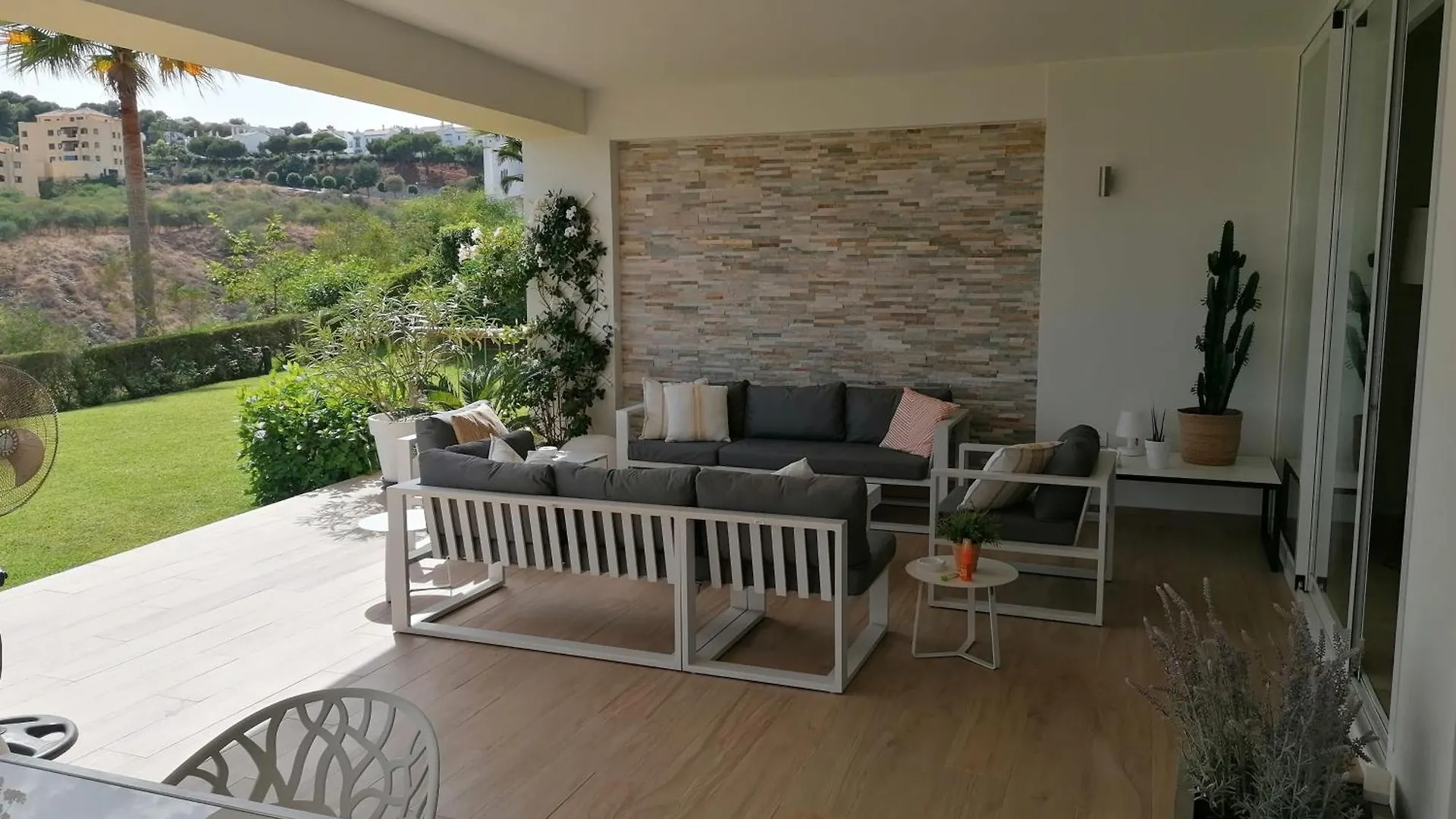 Luxury Ground Floor Apartment Mijas Costa Malaga